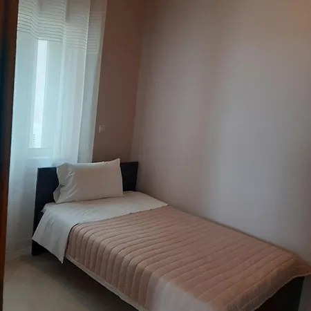 شقة Comfy Beachfront Litinas Casa With Seaview *
