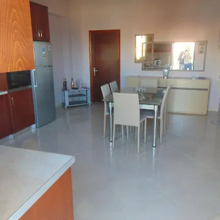 Comfy Beachfront Litinas Casa With Seaview Apartment