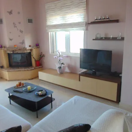 Apartment Comfy Beachfront Litinas Casa With Seaview